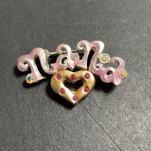 🖤©️AJMO 💕signed NANA heart brooch